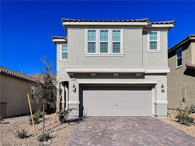 3140 Segesta Ave — Photo 1