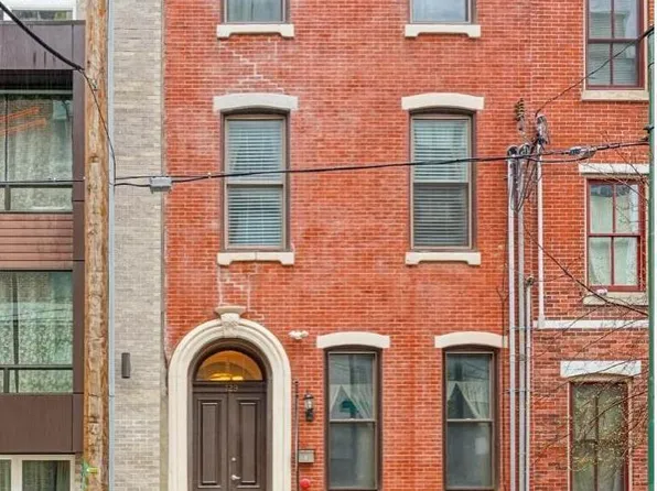 729 S 12th St APT 200, Philadelphia, PA 19147