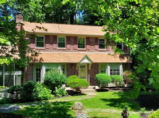 631 Fernfield Cir, Wayne, PA 19087