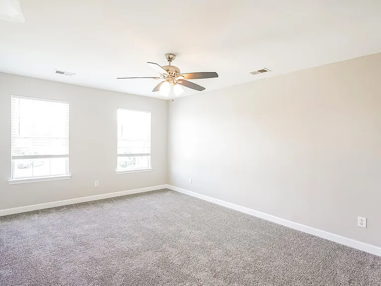 1245 Canyon Ridge Ct — Photo 10