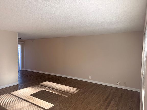 2nd image of 1604 Bryant St