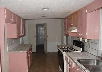 2nd image of 5299 Rockborough Trl