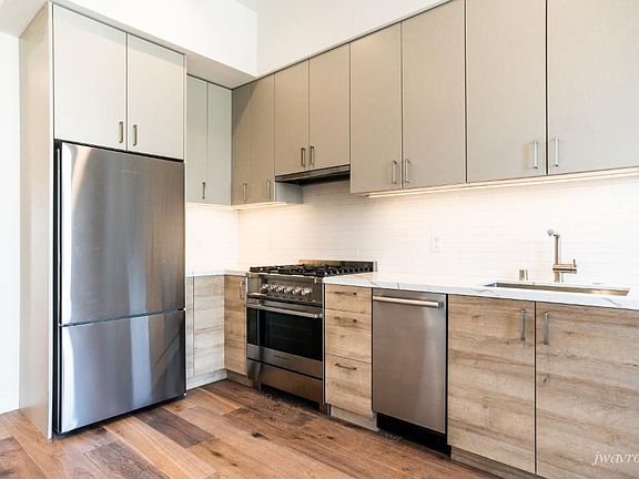 2nd image of 37 Grace St #401