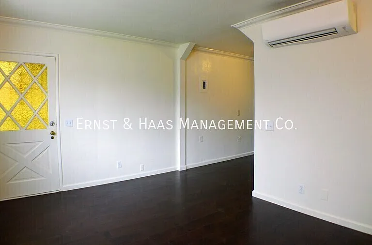 8275 California St — Photo 5