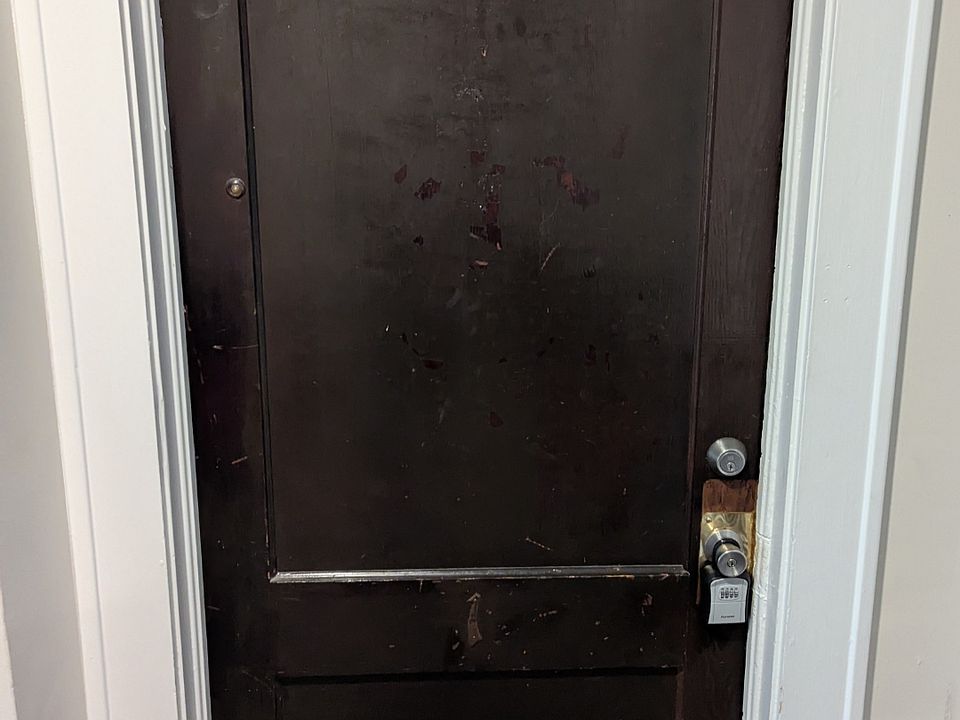 1st image of 146 3rd Ave W APT 2