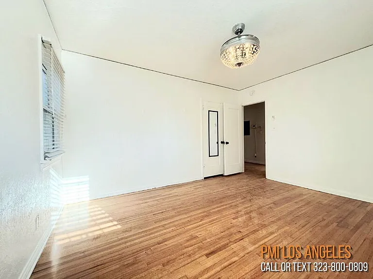7001 2nd Ave — Photo 2