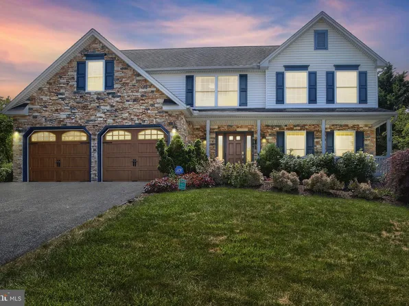 6507 Liptak Dr, Harrisburg, PA 17112
