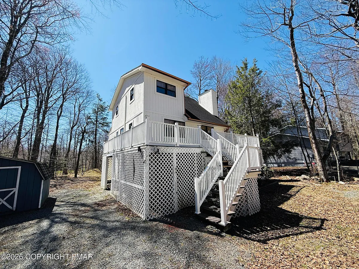 Building Photo - 5108 Seneca Way