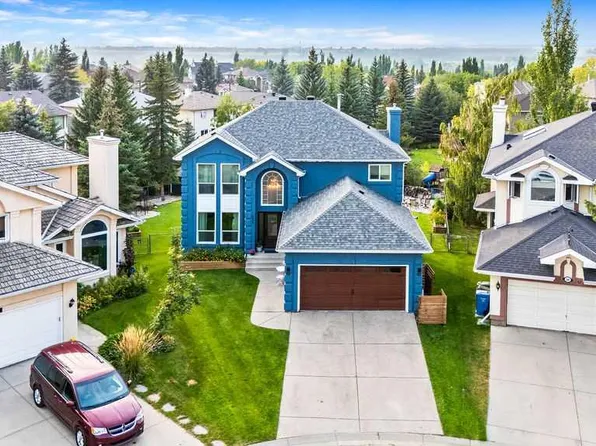 236 E Mount Sparrowhawk Pl SE, Calgary, AB T2Z 2G8