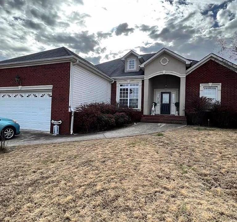 1st image of 130 Doe Meadow Ln NW