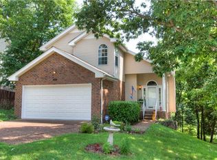 404 Cedar Forest Dr, Nashville, TN 37221