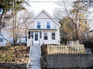 258 Beacon St #1, Athol, MA 01331