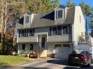 221 Salem Rd, Tewksbury, MA 01876