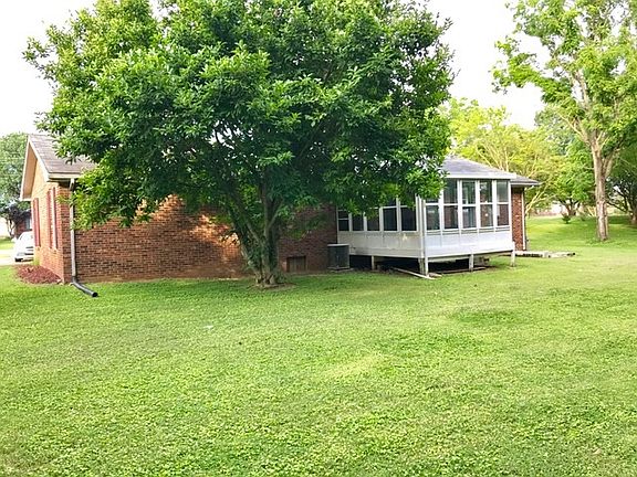 5th image of 67 Oriole Ln