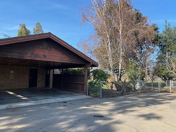 4th image of 8501 E Foppiano Ln