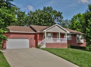 2435 Parkcrest Dr, Jefferson City, MO 65101