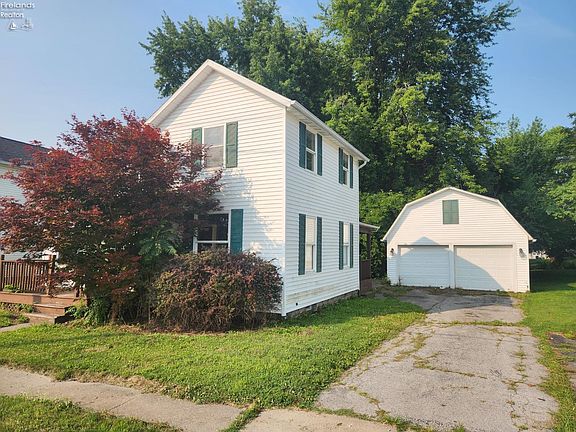 2nd image of 281 Spring St