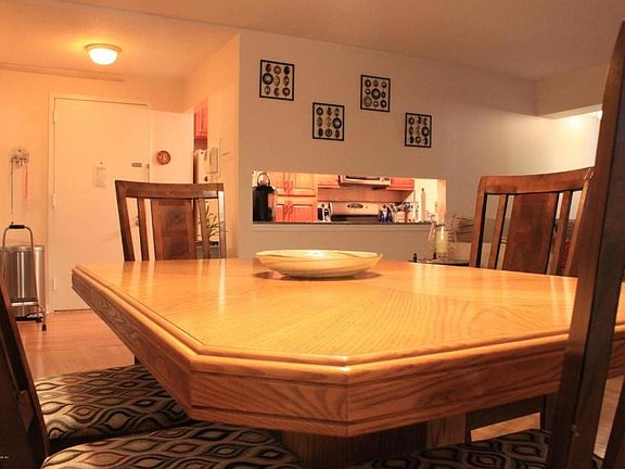 5th image of 40 Wellington Ct APT 4A
