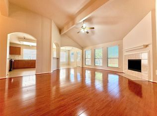 8143 Solara Bnd, Houston, TX 77083