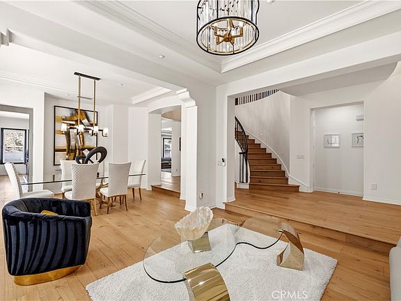 5th image of 2033 Waterside Cir