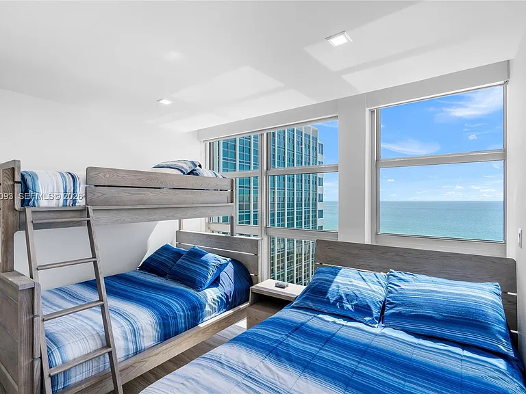 5055 Collins Ave #10H — Photo 15