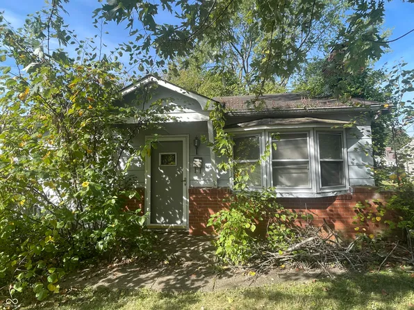 704 Roosevelt St, Plainfield, IN 46168