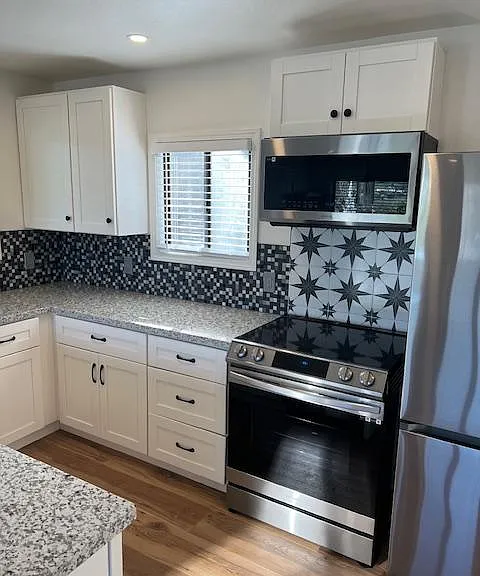 5100 Soquel Dr #A — Photo 15