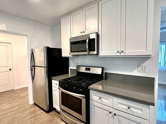 2nd image of 11829 Truro Ave APT A