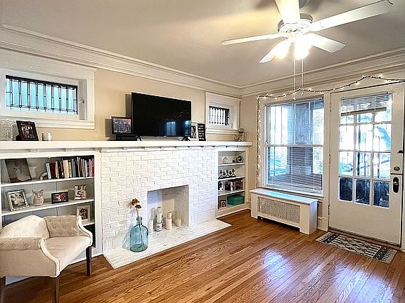 2nd image of 321 Wisconsin Ave #1