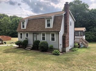 59 Bancroft St, Pepperell, MA 01463