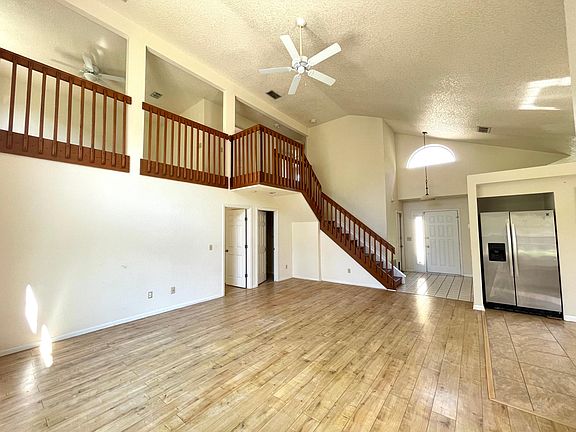 4th image of 3029 Barrymore Ct