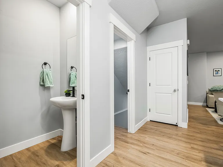 1161 N 550 W #108 — Photo 8