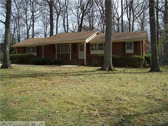 2nd image of 5711 Buddingwood Dr