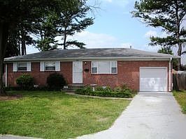Home for Sale in Virginia Beach, Virginia $229,900
