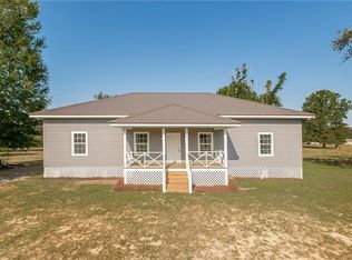 42281 Warren Dr, Ponchatoula, LA 70454