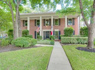 20422 Weald Way St, Spring, TX 77388