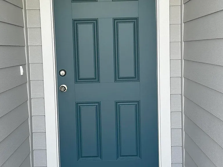 611 Holly Lakes Dr — Photo 3
