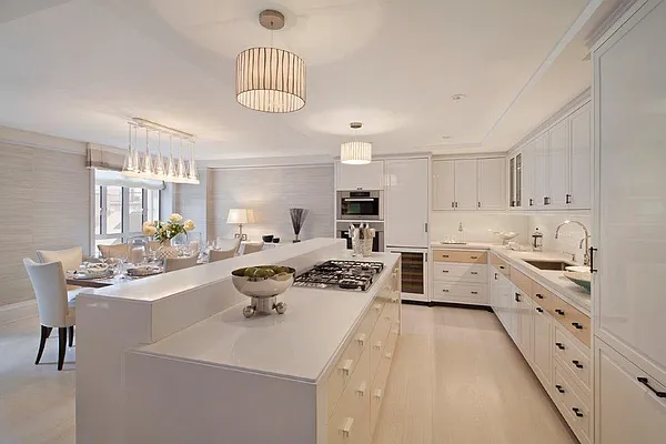 Rented by Berkshire Hathaway HomeServices New York Properties | media 27