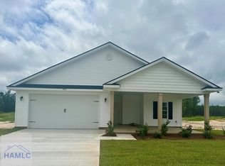 199 Freshwater Ln, Ludowici, GA 31316