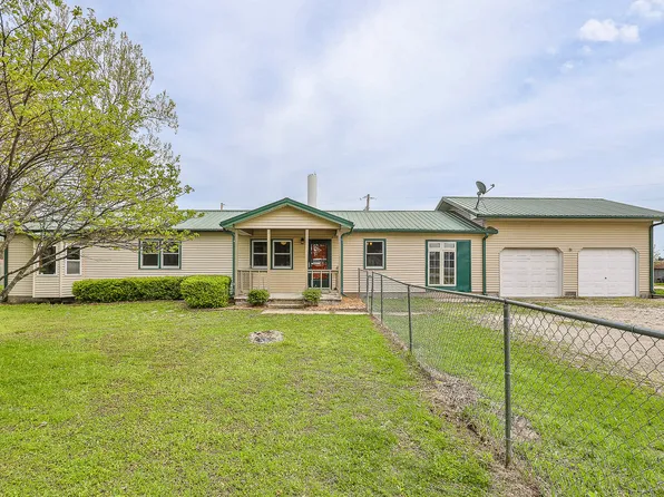 308 State Highway O, Seymour, MO 65746