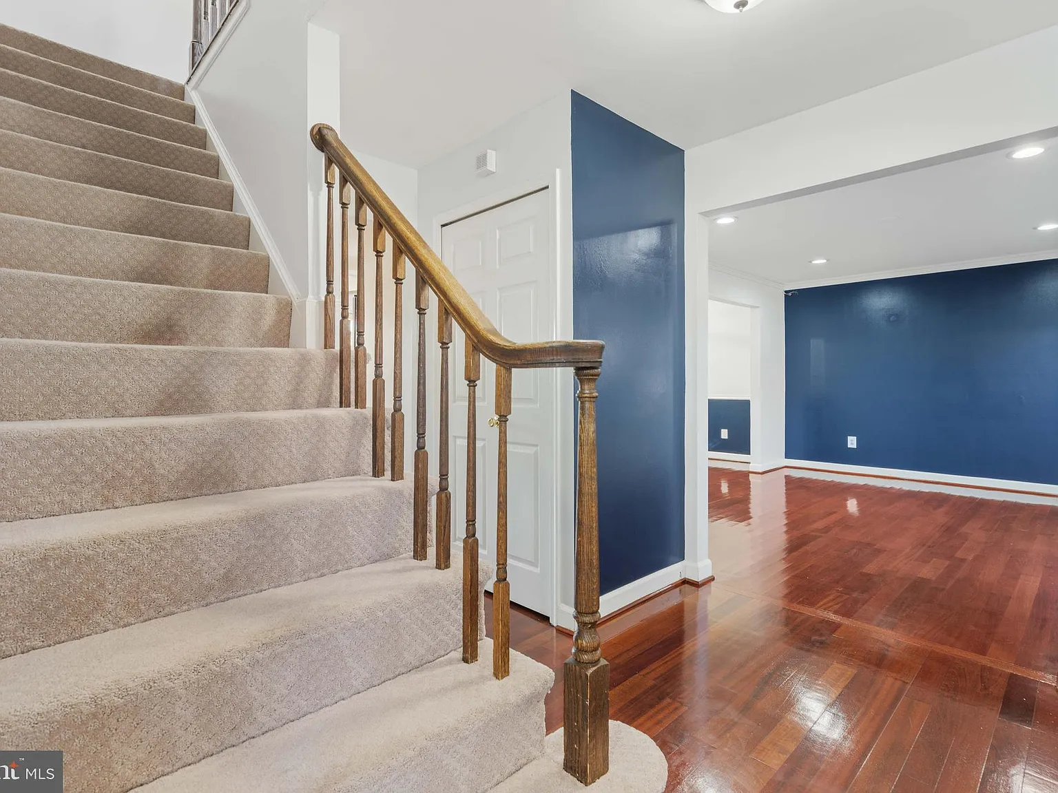4 bed, 2.5 bath, 1836 sqft, $3,595 — Photo 4