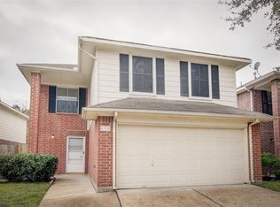8350 Golf Green Cir, Houston, TX 77036