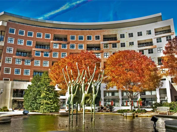 155 Carondelet Plz Unit 306, Saint Louis, MO 63105