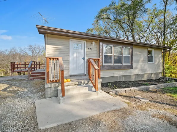 501 Franklin Dr, Martensdale, IA 50160