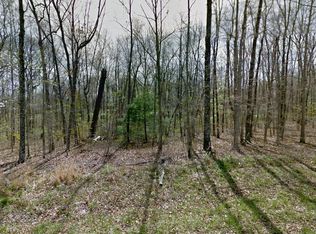 4002 Yellow Knife Dr, Crossville, TN 38572