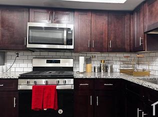 6607 S Marquette Dr #1, Chicago, IL 60637