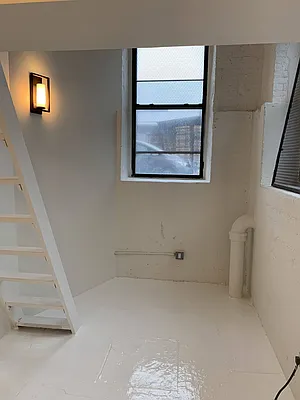 Rented by Carnegie Management Inc | media 8