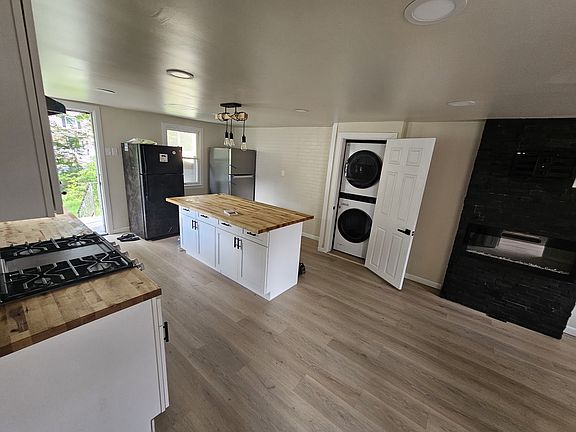Kitchen/Livingroom