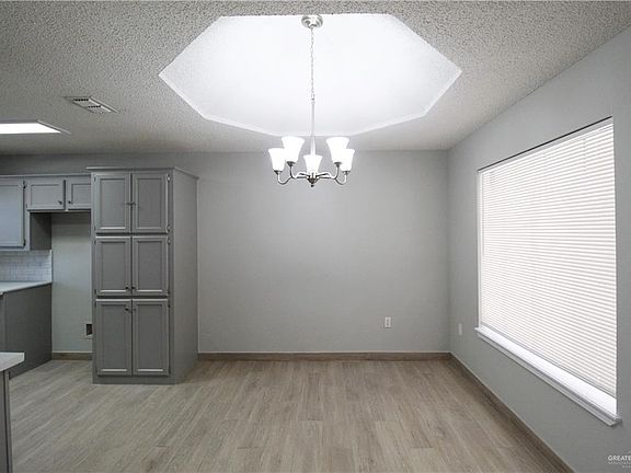 3rd image of 321 N 35th Ln