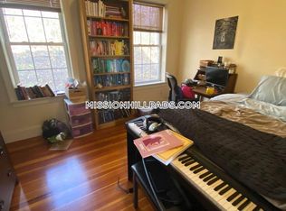 107 Fisher Ave #3A, Roxbury Crossing, MA 02120